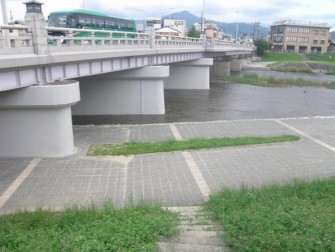御池大橋他1橋補修（その5・4）工事